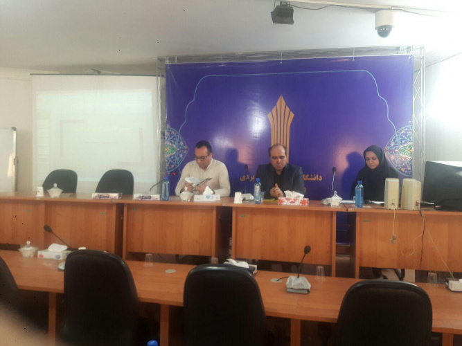 کارگاه آموزشی بازآموزی مسائل خدمات آموزشی و دایره امتحانات ویژه معاونین و مدیران آموزشی مراکز علمی-کاربردی استان سمنان