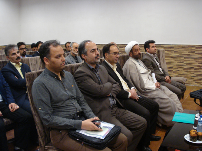 بزرگداشت مقام معلم روز