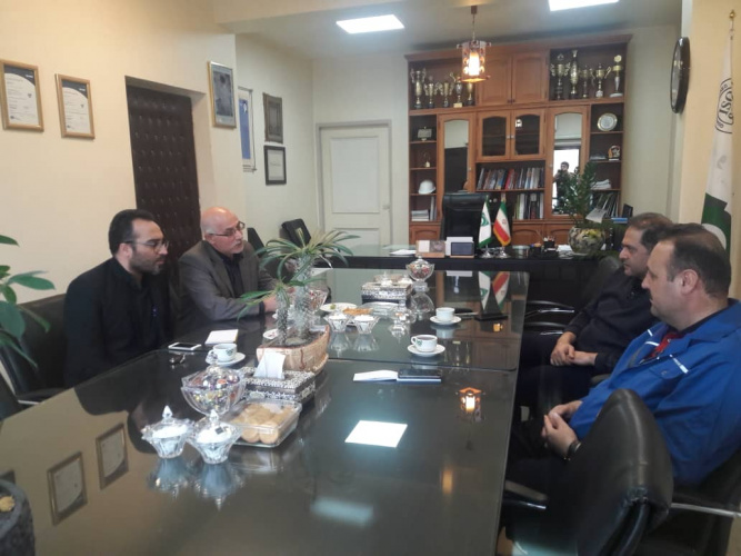 سلسله نشست های ریاست محترم دانشگاه با صاحبان صنایع در استان سمنان